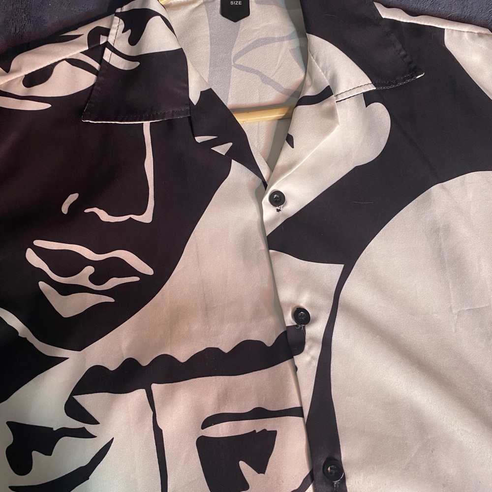 Black and White Artsy B/W Print Shirt